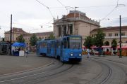100530ja238-tn.jpg