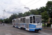 100530ja239-tn.jpg