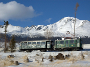 pe07002-tn.jpg