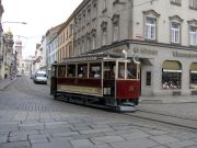 090627ja597-tn.jpg