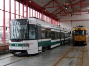 090912ja572-tn.jpg