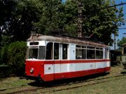 030802mk001-tn.jpg