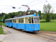 060611ja218-tn.jpg
