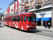 060616ja062-tn.jpg