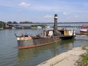 080616ja157-tn.jpg