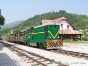14_040707ty028-tn.jpg