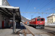 120301mk018-tn.jpg