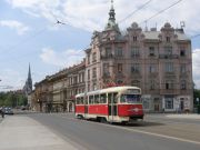 100523ja183-tn.jpg