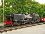 050907ty136-tn.jpg