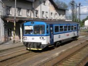 120508ja472-tn.jpg